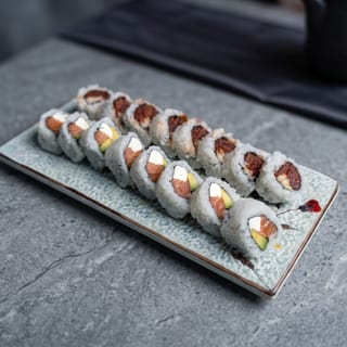 Philadelphia Roll (32) / Spicy Tuna (32) (serves8)