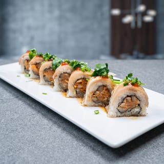Yellowtail Surprise Roll